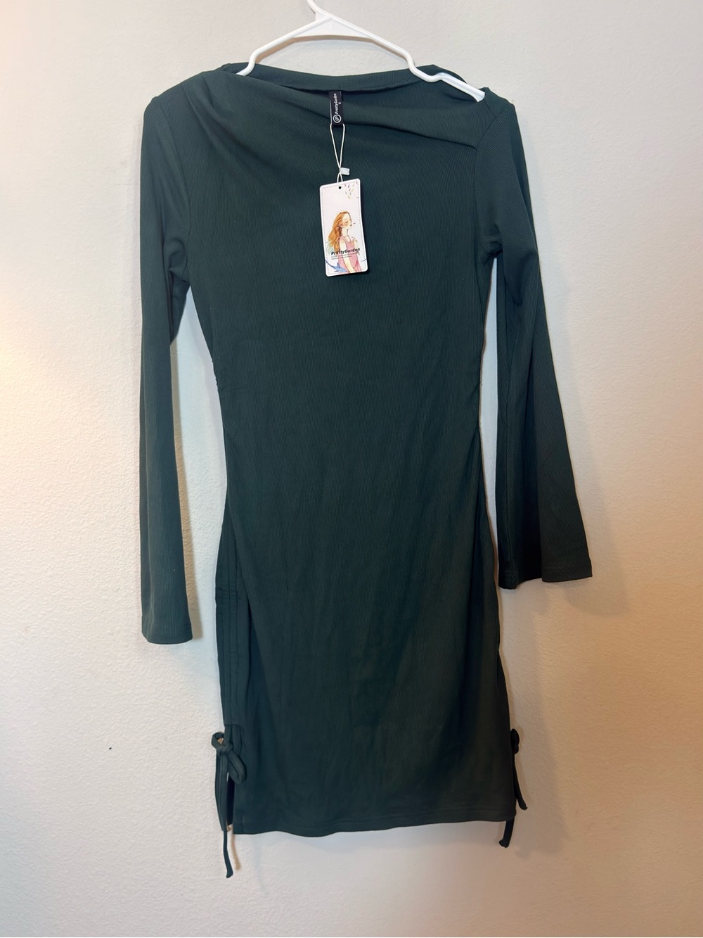 Long Sleeve Forest Green Side-Tie Knit Dress NWT Sz small pretty garden